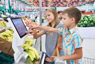 Children using math at the grocery store