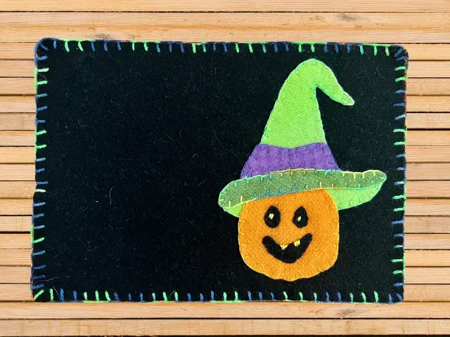 Pumpkin Magic Mug Rug Wool Appliqué Kit